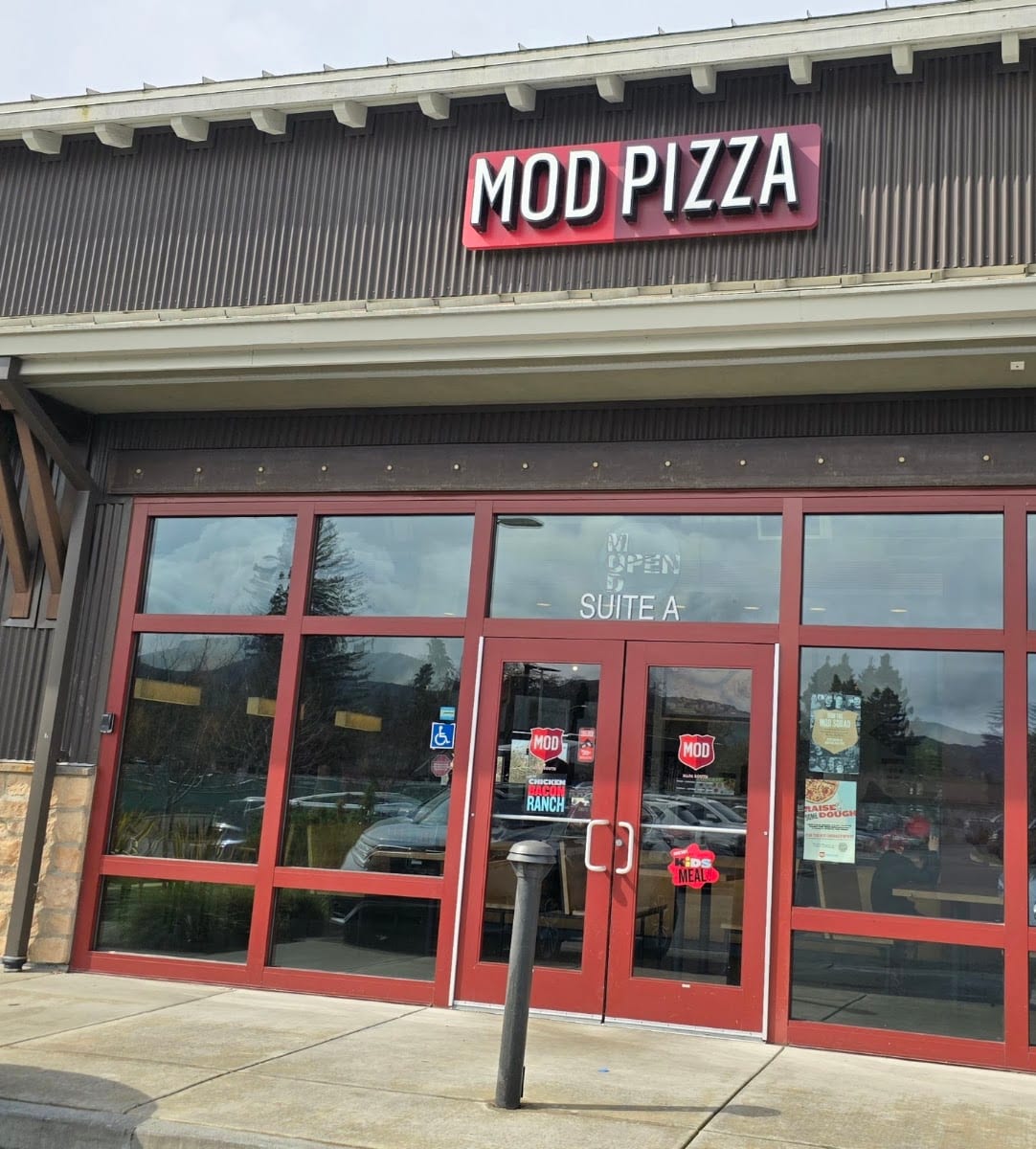 MOD Pizza, photo 2