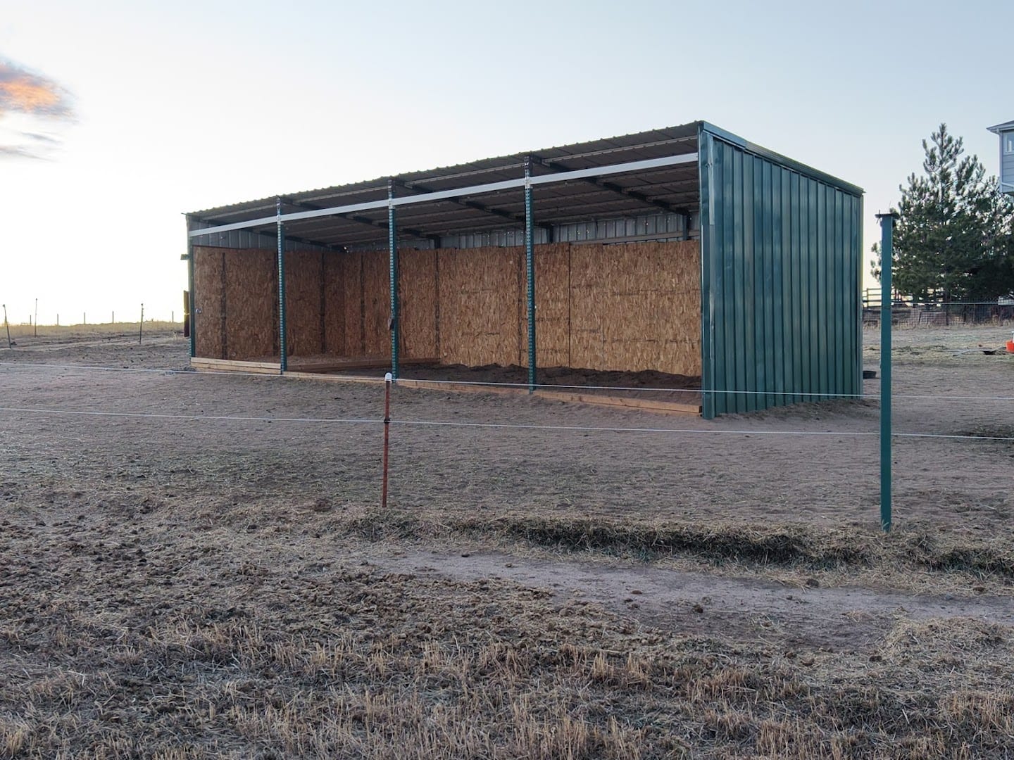 Conesco Horse Shelters