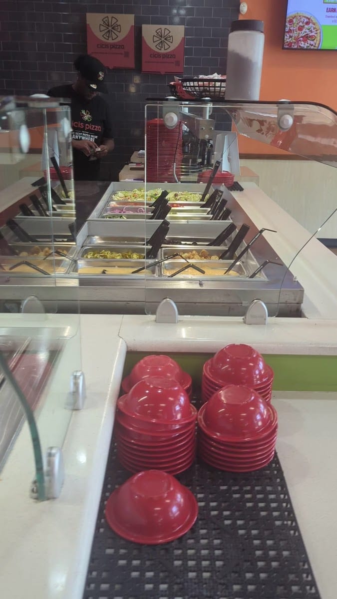 Cicis Pizza, photo 3