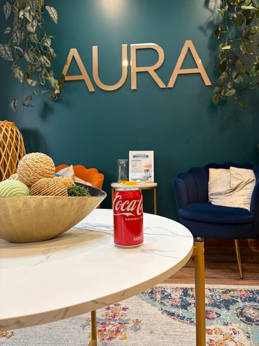 Aura Beauty Lounge, Fort Wayne, IN