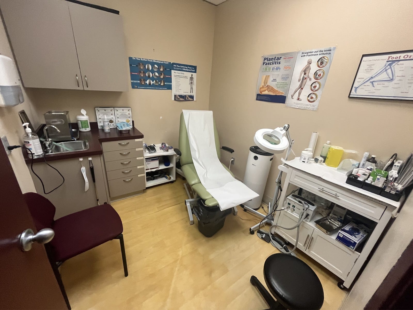 Helping Hands Physiotherapy & Massage Richmond Hill