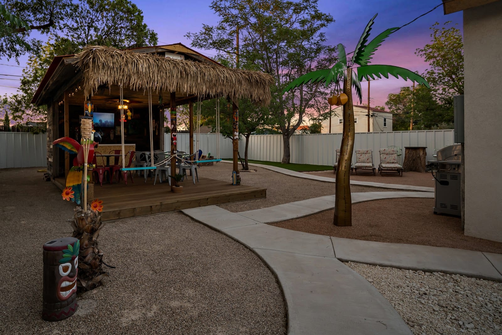 21 Raider Alley, photo 2