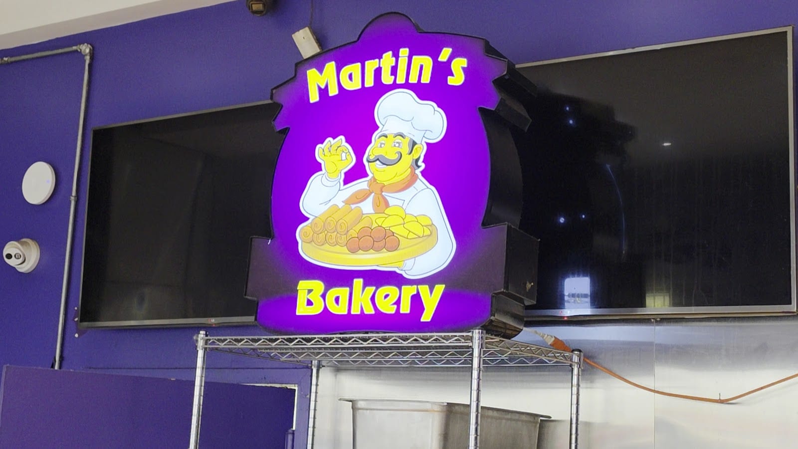 Martin's Bakery, photo 3