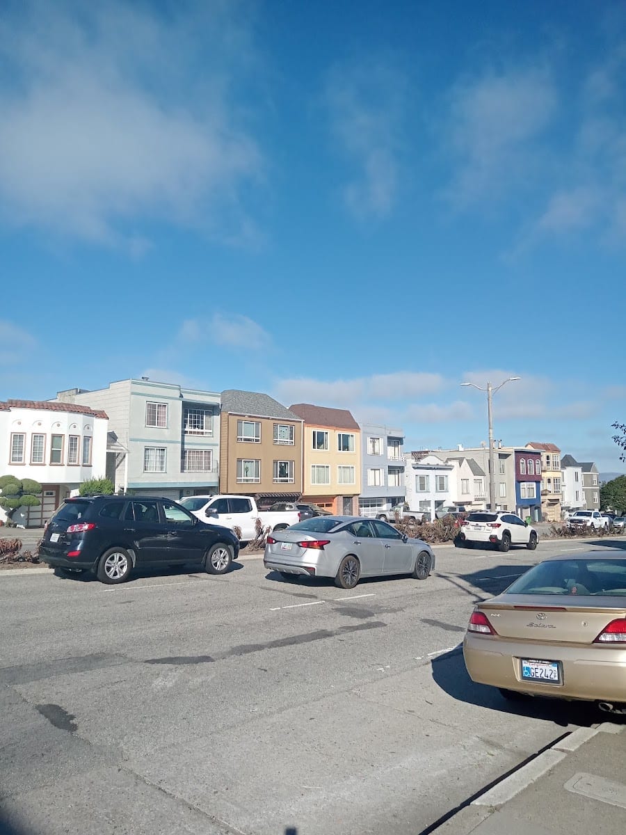 Chevron San Francisco, photo 2