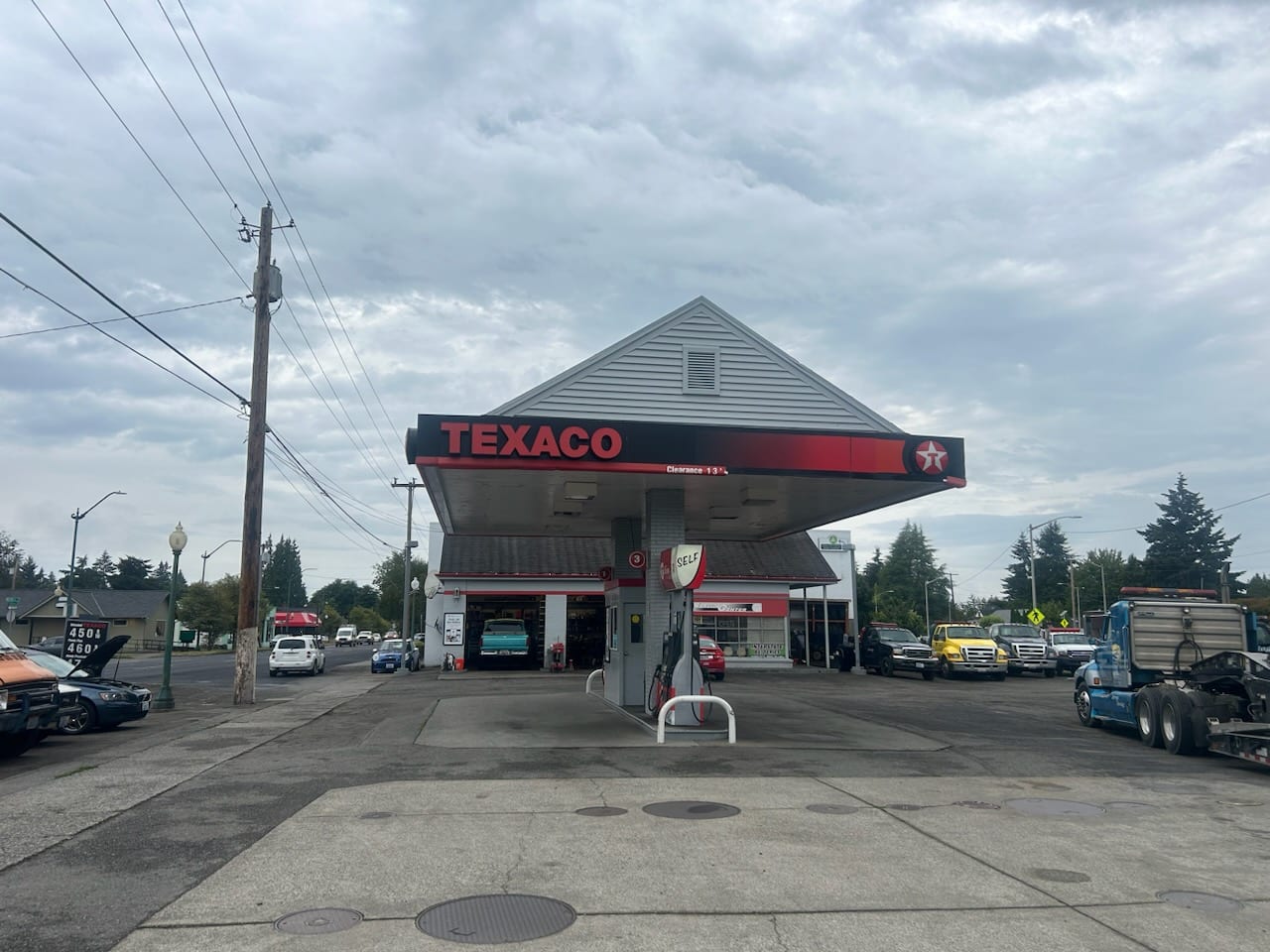 Jerry's Automotive And Towing