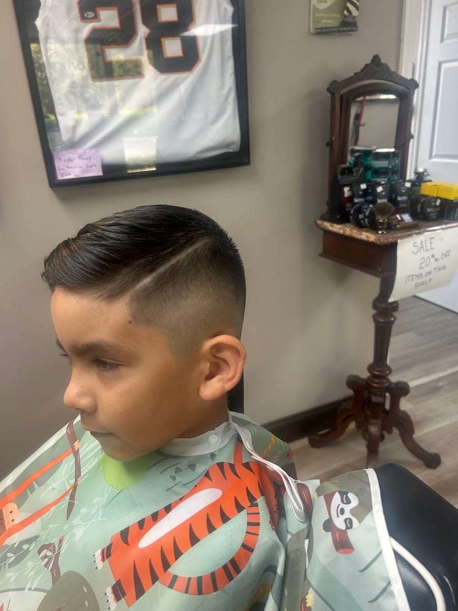 My Neighborhood Barbershop, photo 2