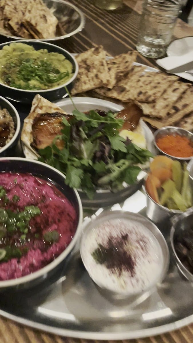 Komaaj Mazze & Wine Bar, photo 3