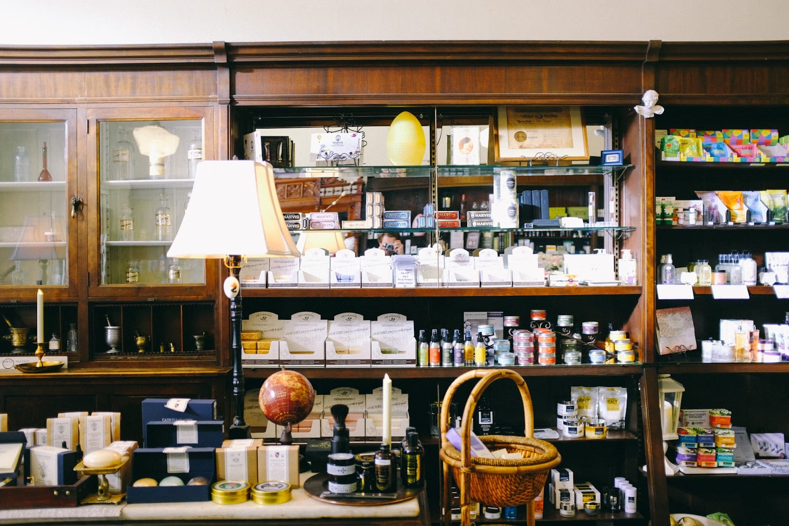 Menges & Curtis Apothecary, photo 2