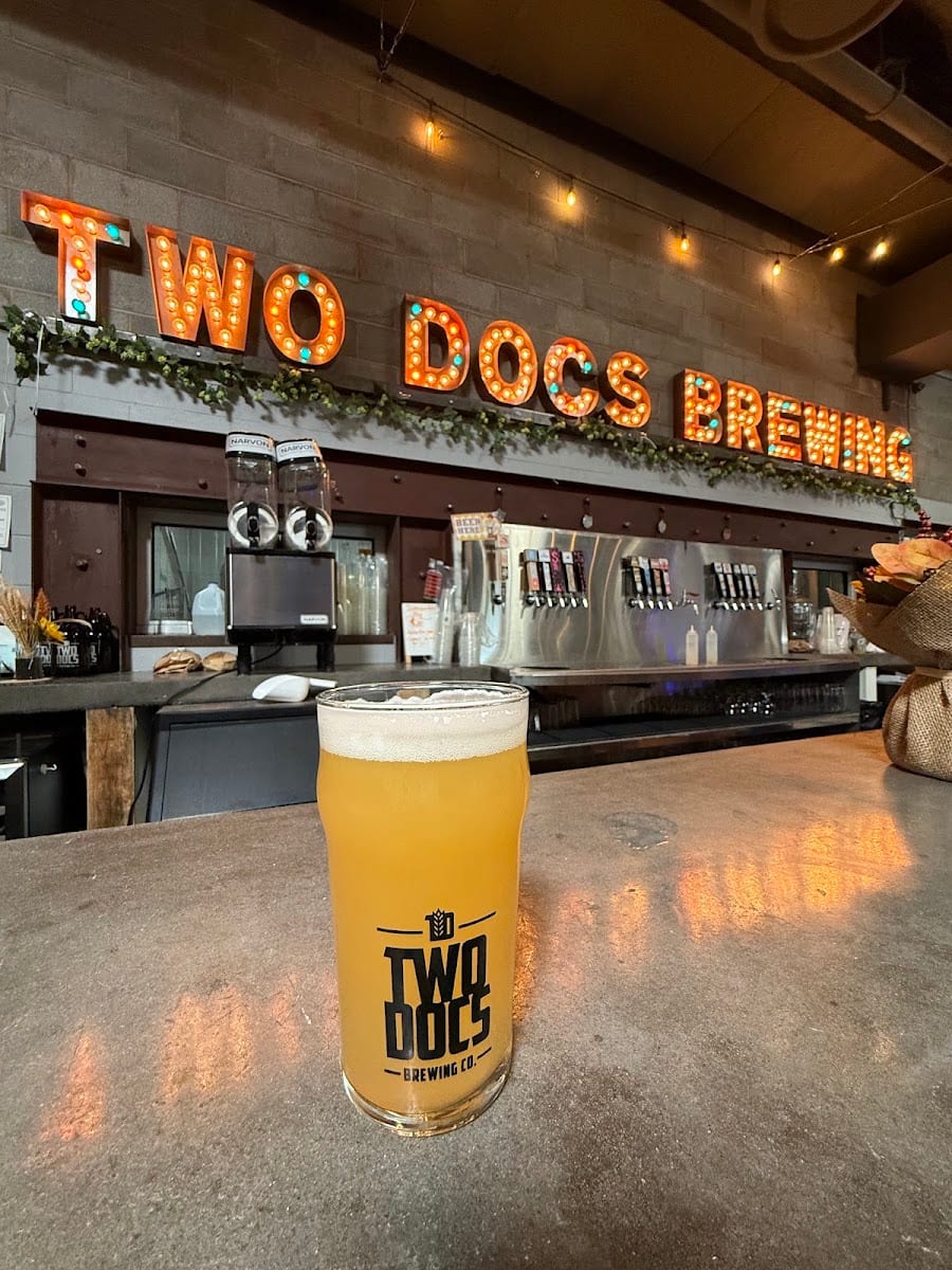 Two Docs Brewing Co., photo 3