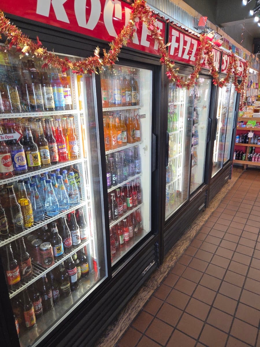 Rocket Fizz, photo 2