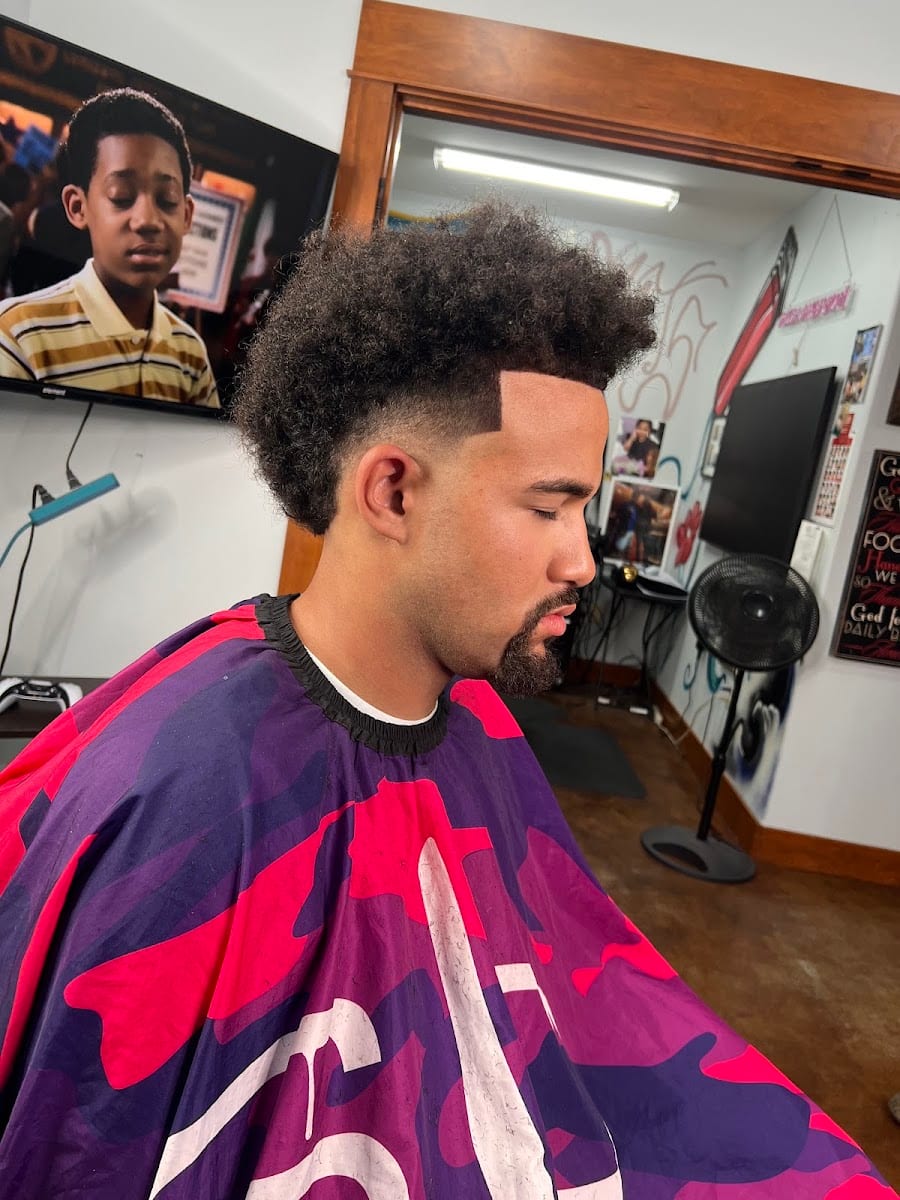JAZZIE’S BARBERSHOP, photo 2