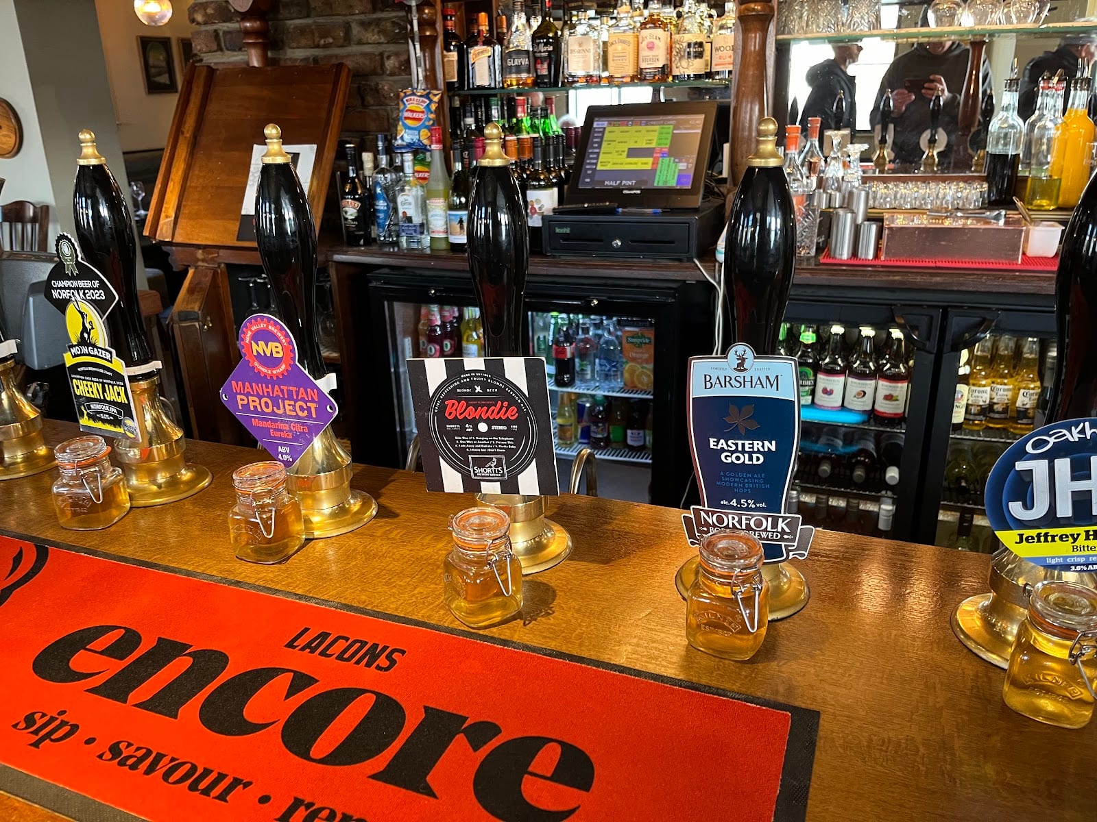 Trafford Arms, photo 3