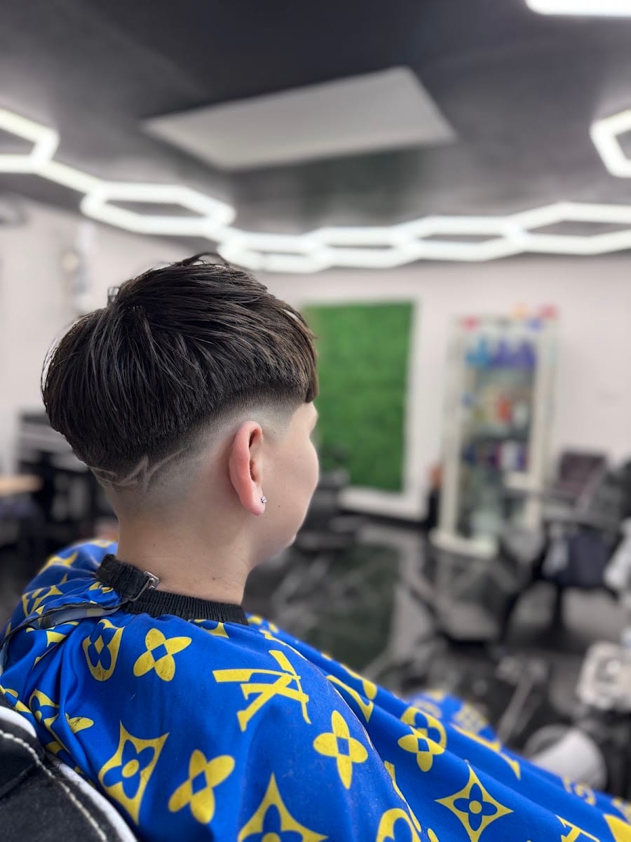 BarberShop On 12th, photo 4
