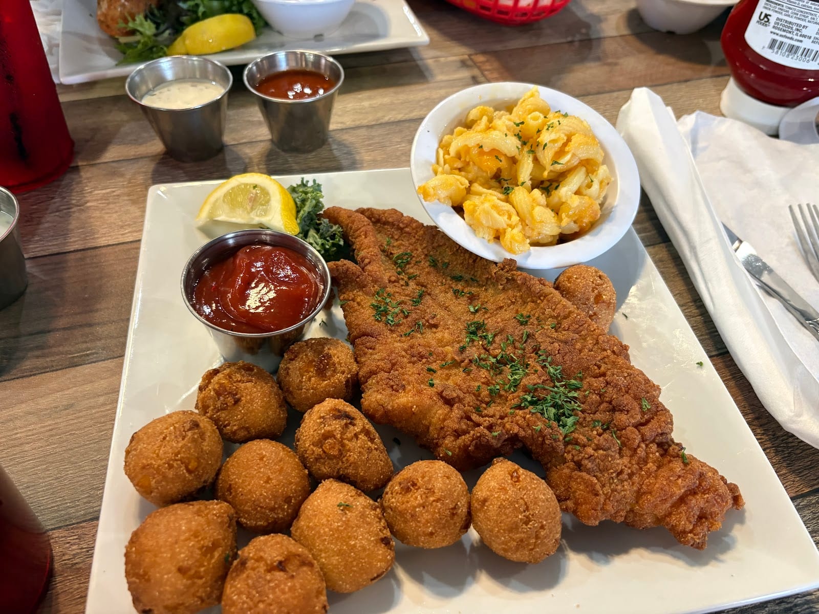 Off The Hook Seafood & Steak & Bar