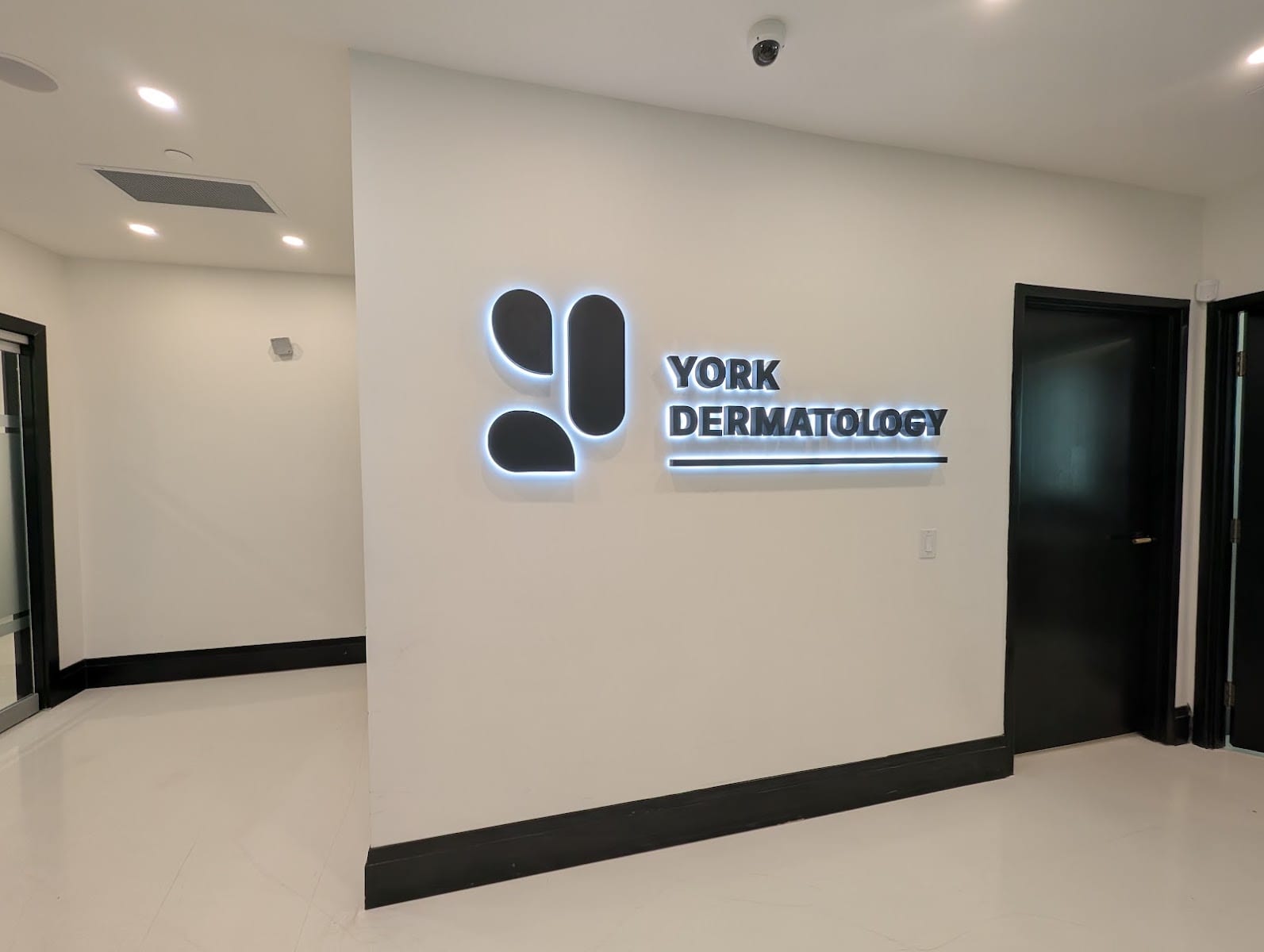 York Dermatology Clinic & Research Centre, photo 2