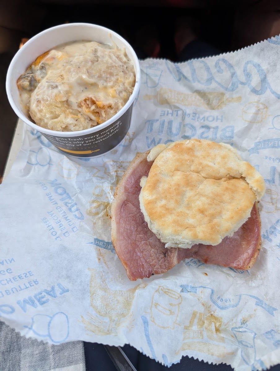 Biscuitville, photo 3