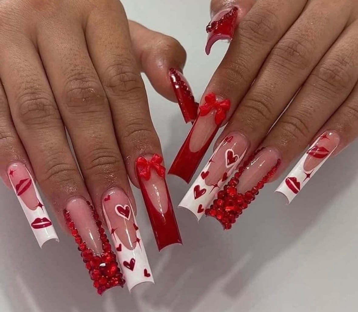 Q-NAILS Sherwood Park