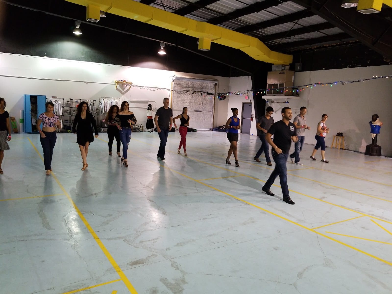 Tonos Latin Dance, photo 4