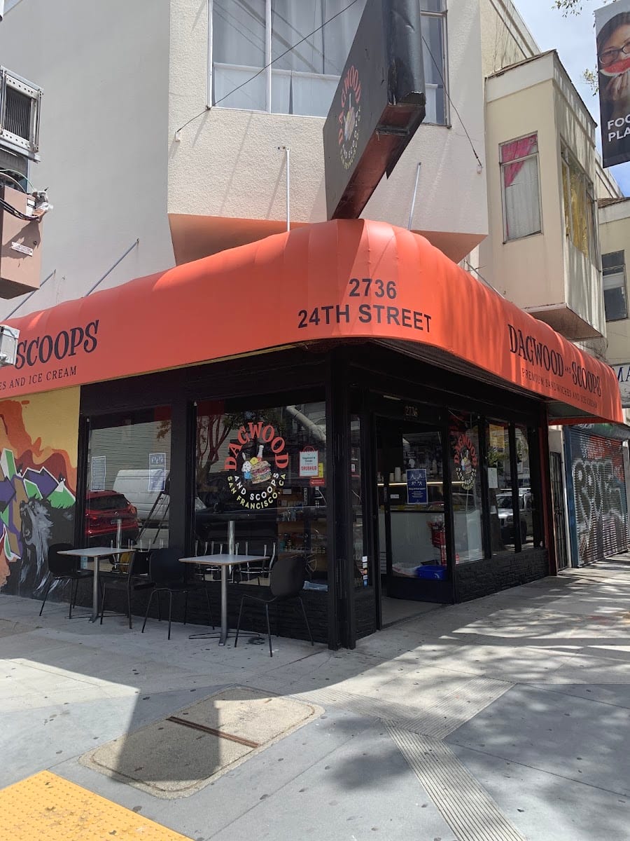Dagwood & Scoops, photo 2
