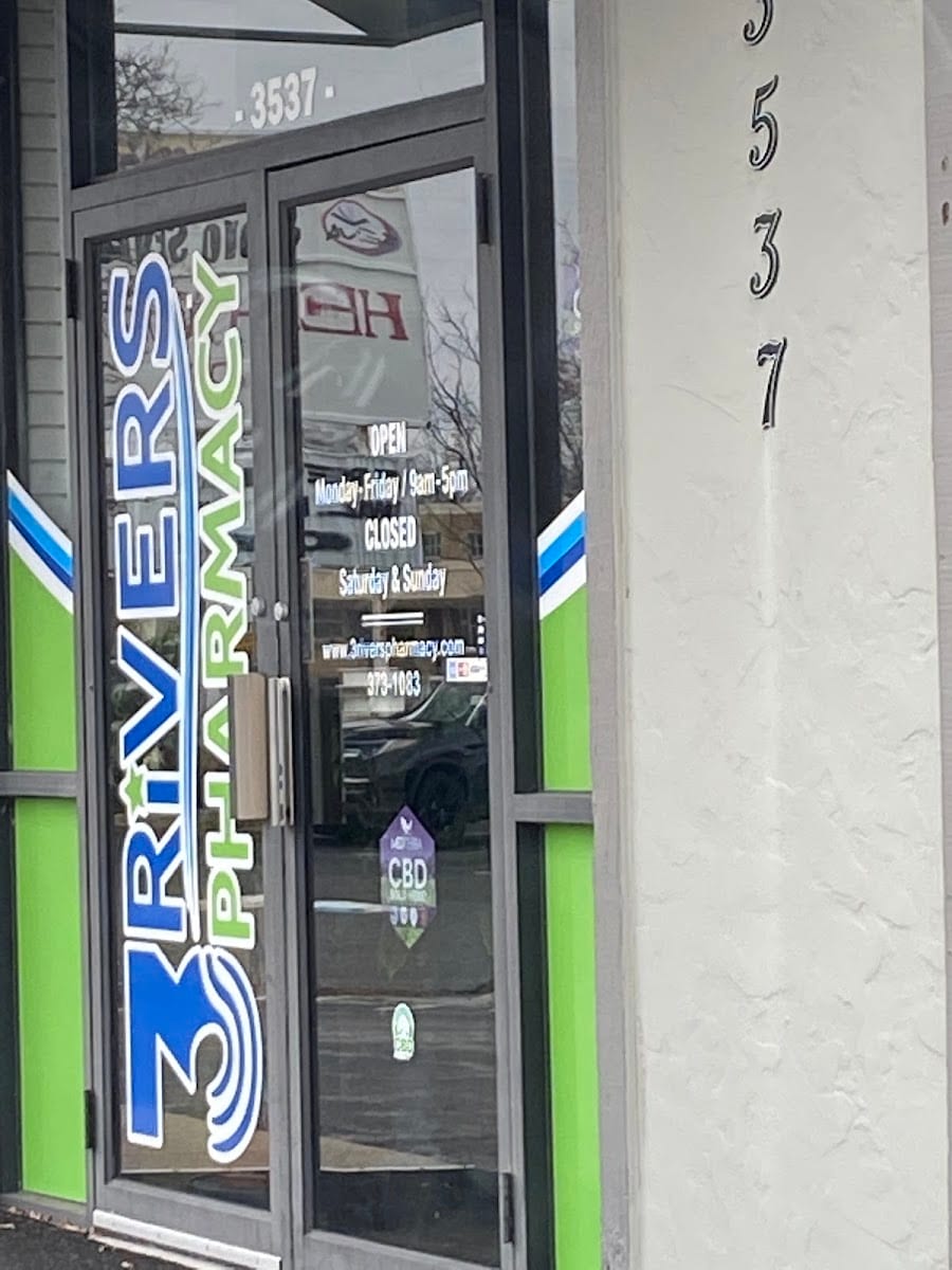 3 RIVERS PHARMACY, photo 3