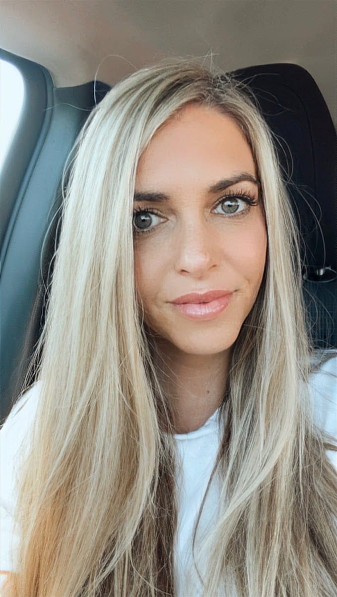 Nina (Blondeslovebalayage)