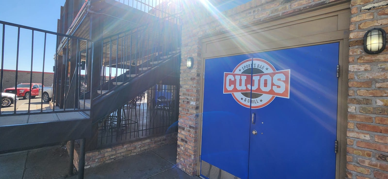 Cujo's Sports Bar & Grill