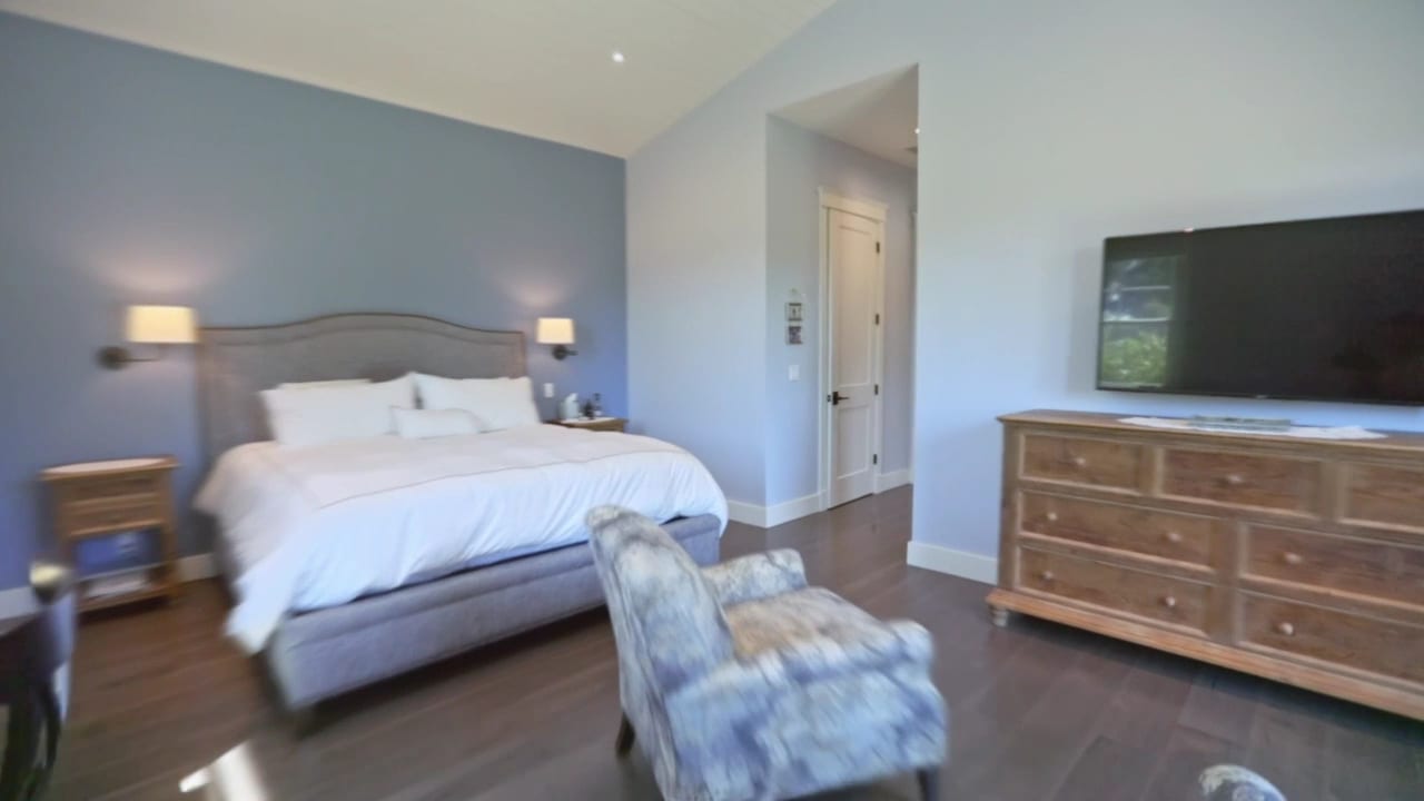 John Garaventa Real Estate, photo 3