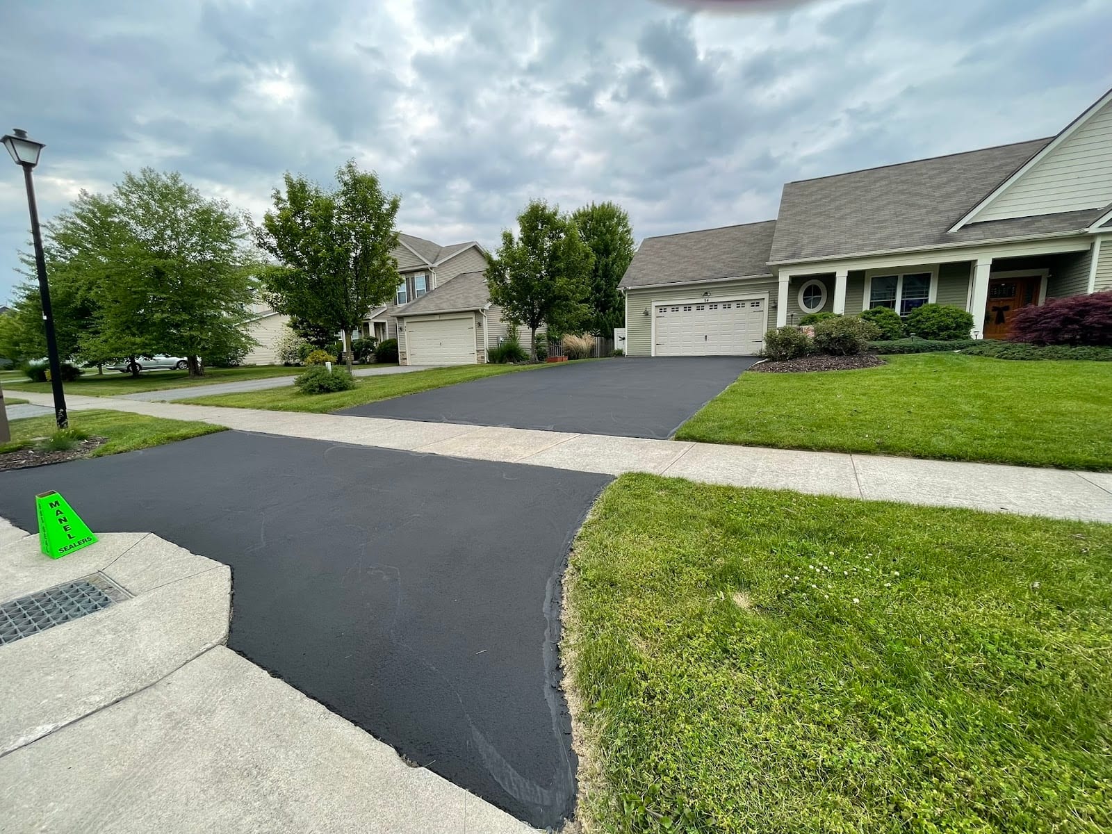 Manel Sealers Inc