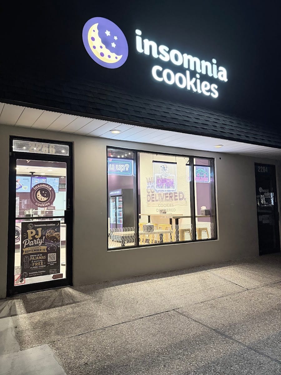 Insomnia Cookies
