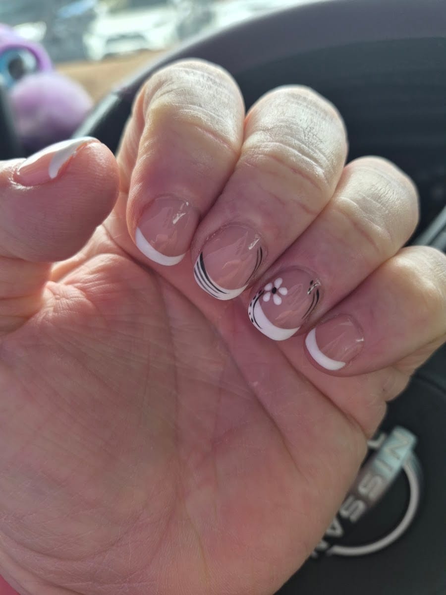 Pink Nails Mackay, photo 2