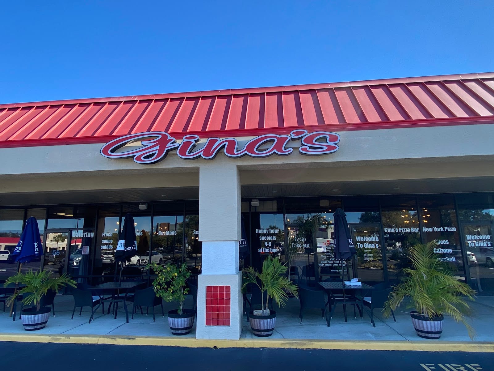 Gina's Pizza Bar, photo 2