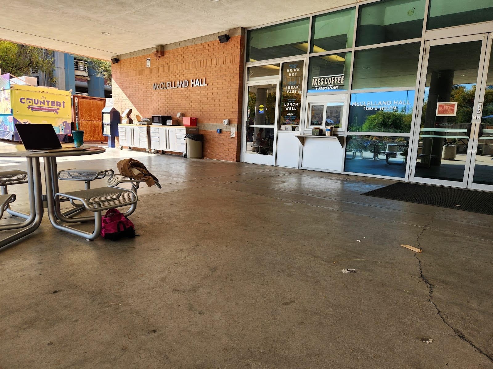 Ike's Coffee & Marketplace, photo 2