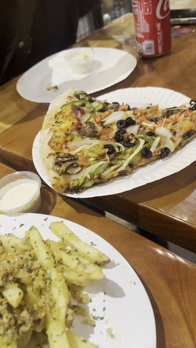 Uni Pizzeria and Grill, photo 2