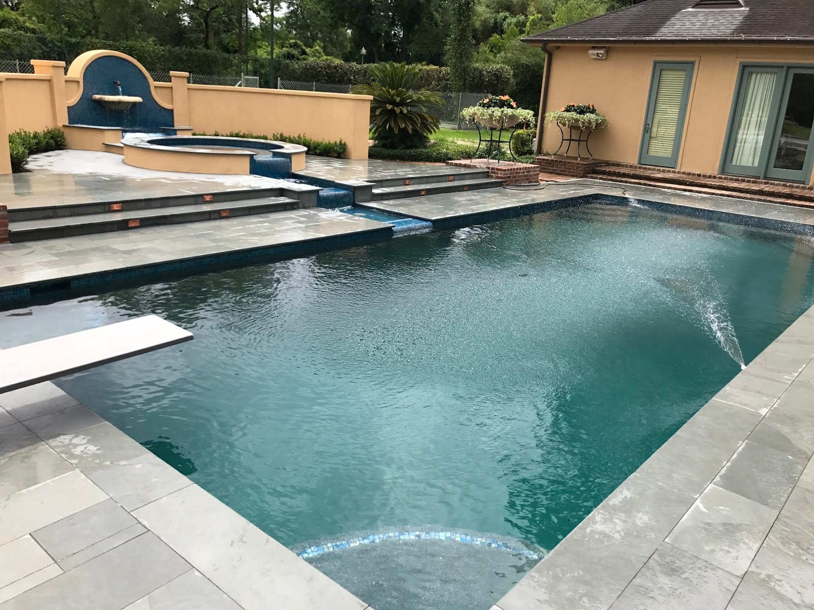 Bob's Pool Company, photo 3