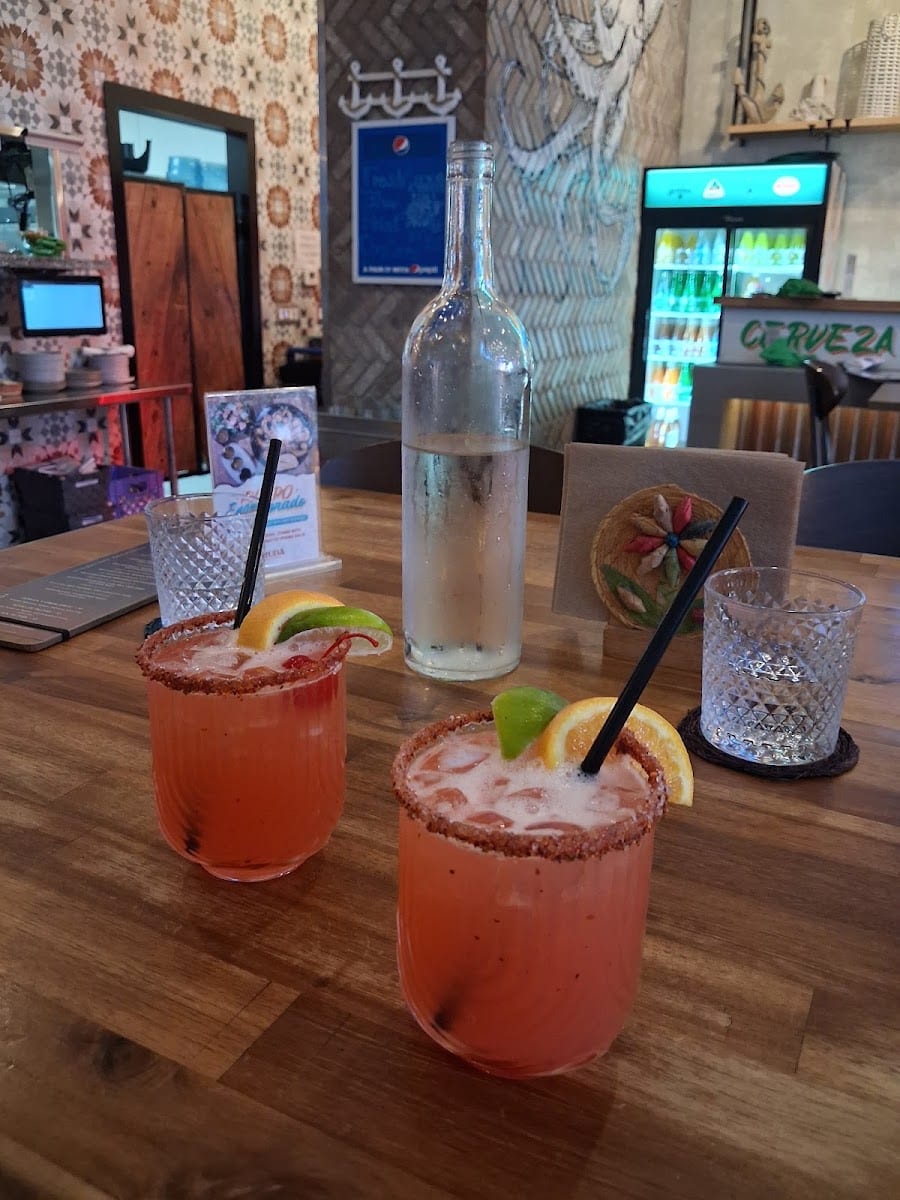 CRUDA Mariscos & Oyster Bar, photo 4