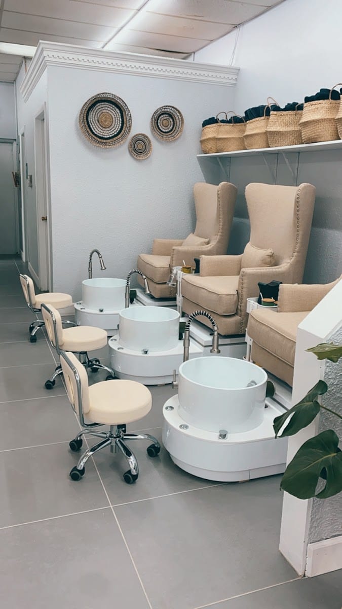 Claudia Nail Spa, photo 3