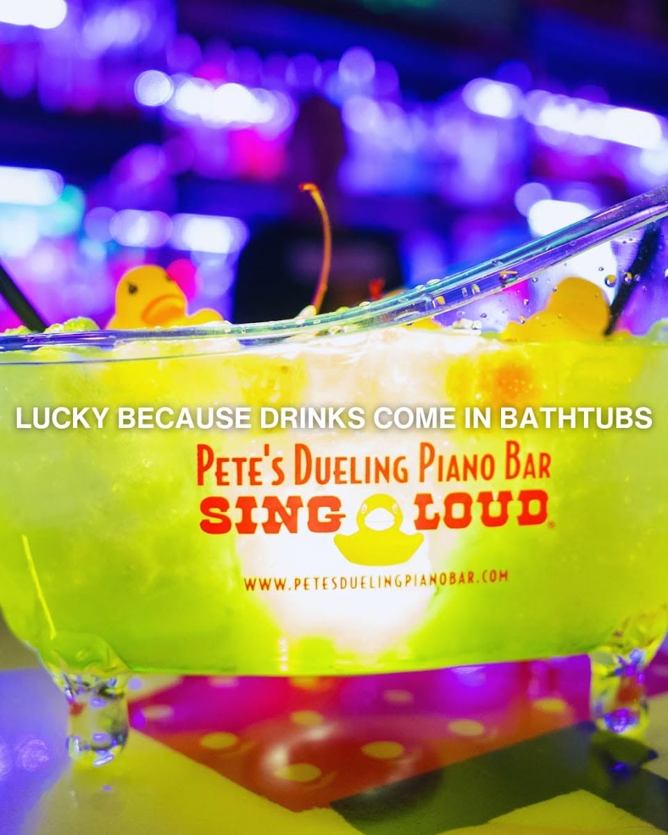 Pete's Dueling Piano Bar