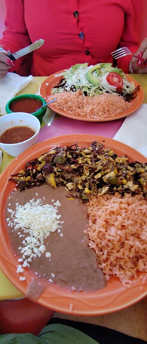 Julia's Mexican Restaurant, photo 3