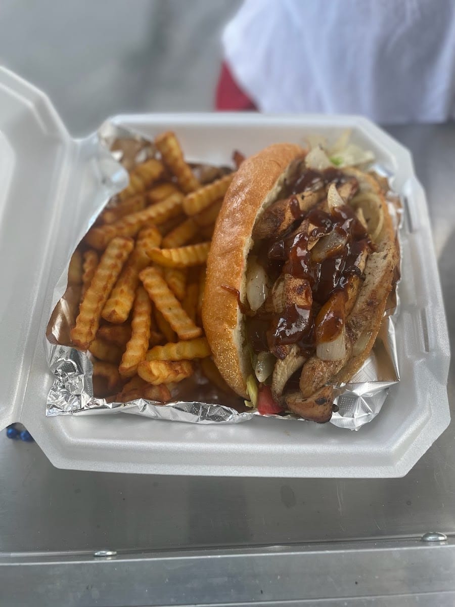 The Traveling Po Boy, photo 4
