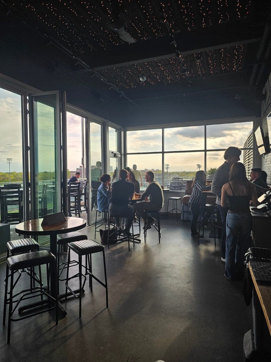 Conner's Rooftop, photo 4