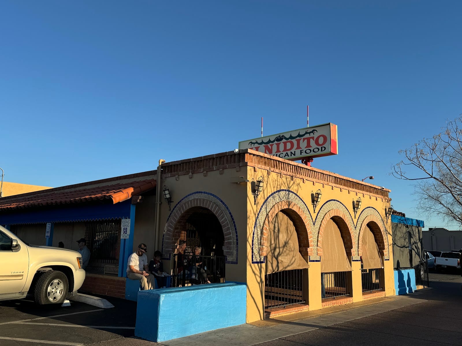 Mi Nidito Restaurant