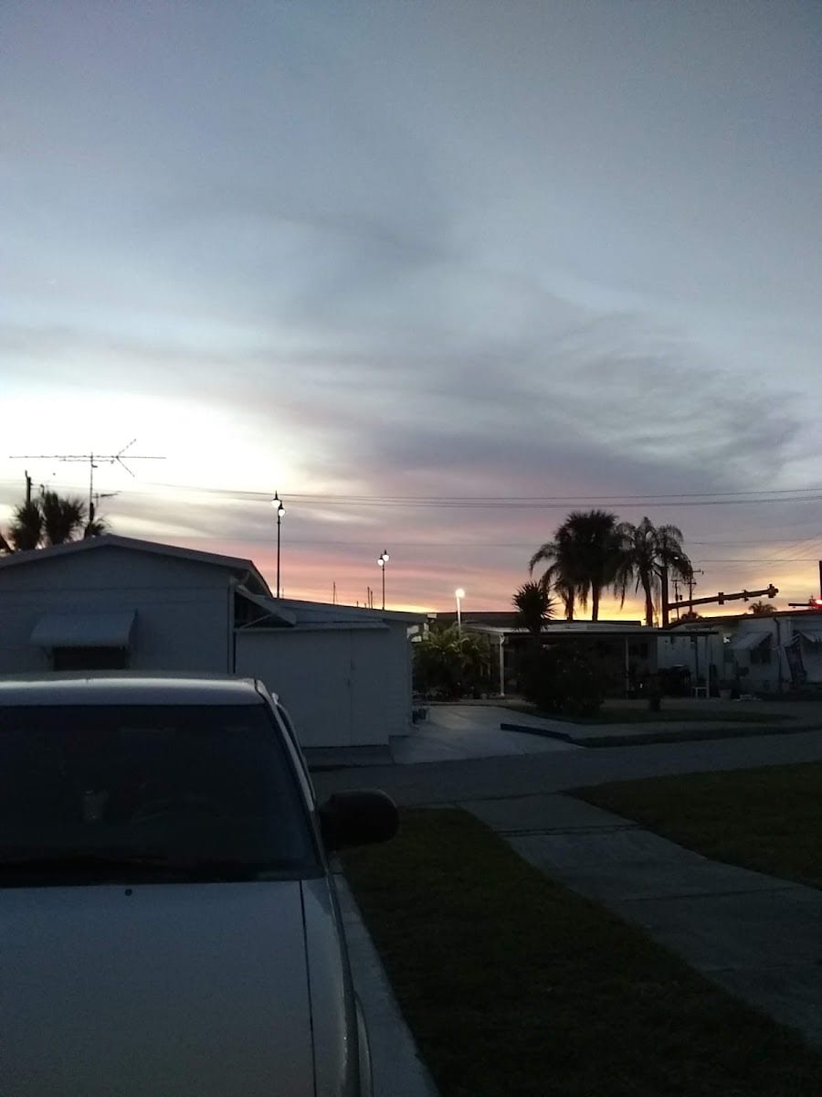 Venice Bay Adult Park, photo 3