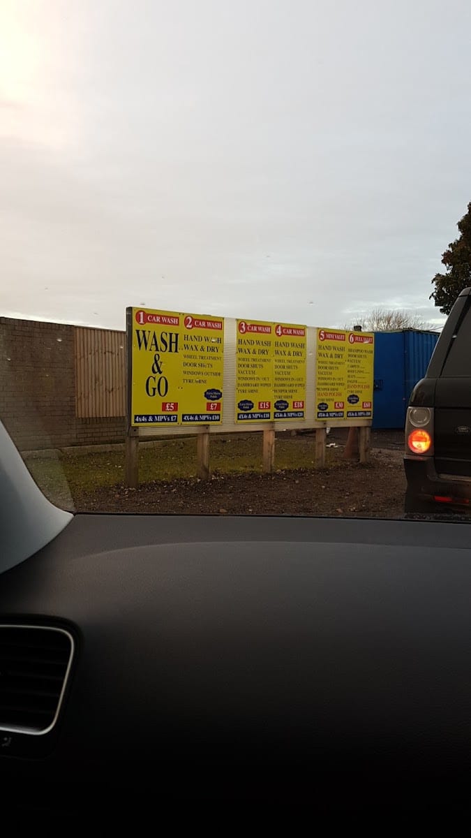 Eaton Hand Car Wash, photo 3