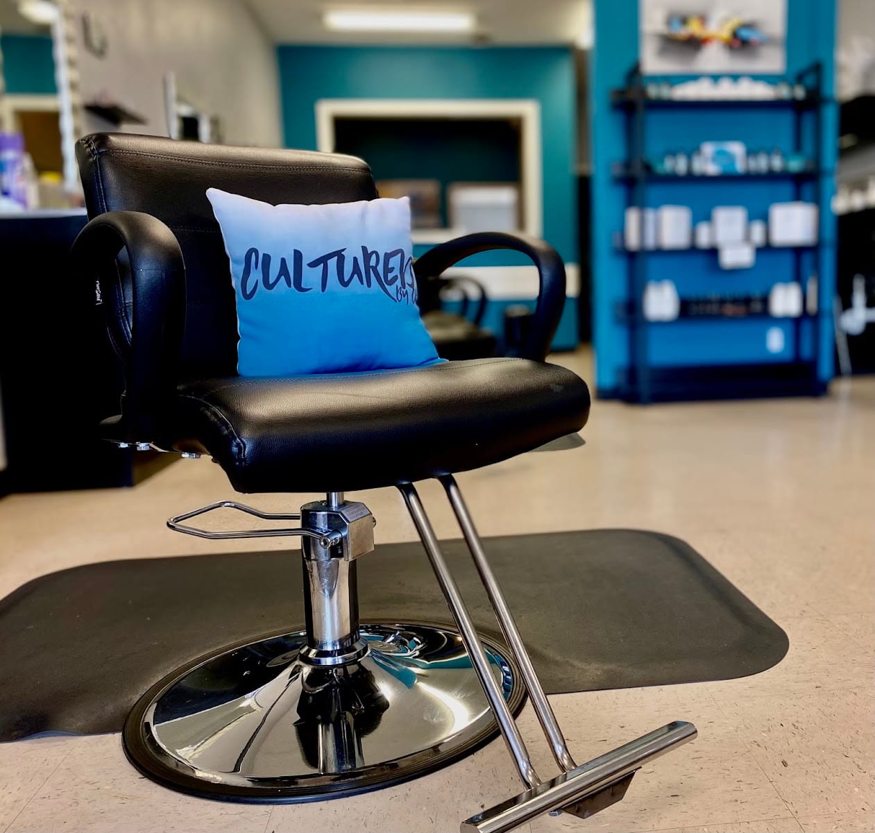 Cultured by CK Salon, photo 2