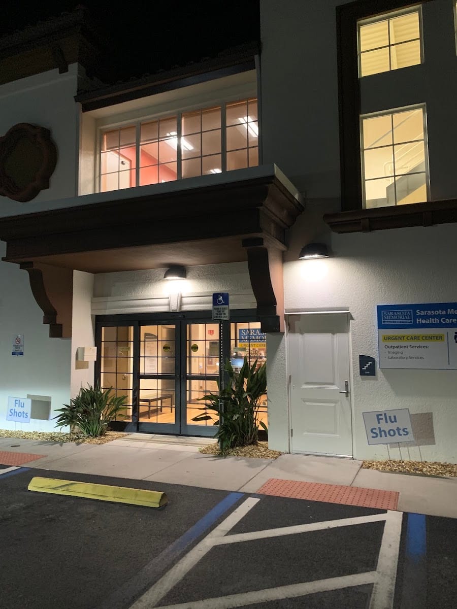 SMH Urgent Care Center at Venice, photo 3