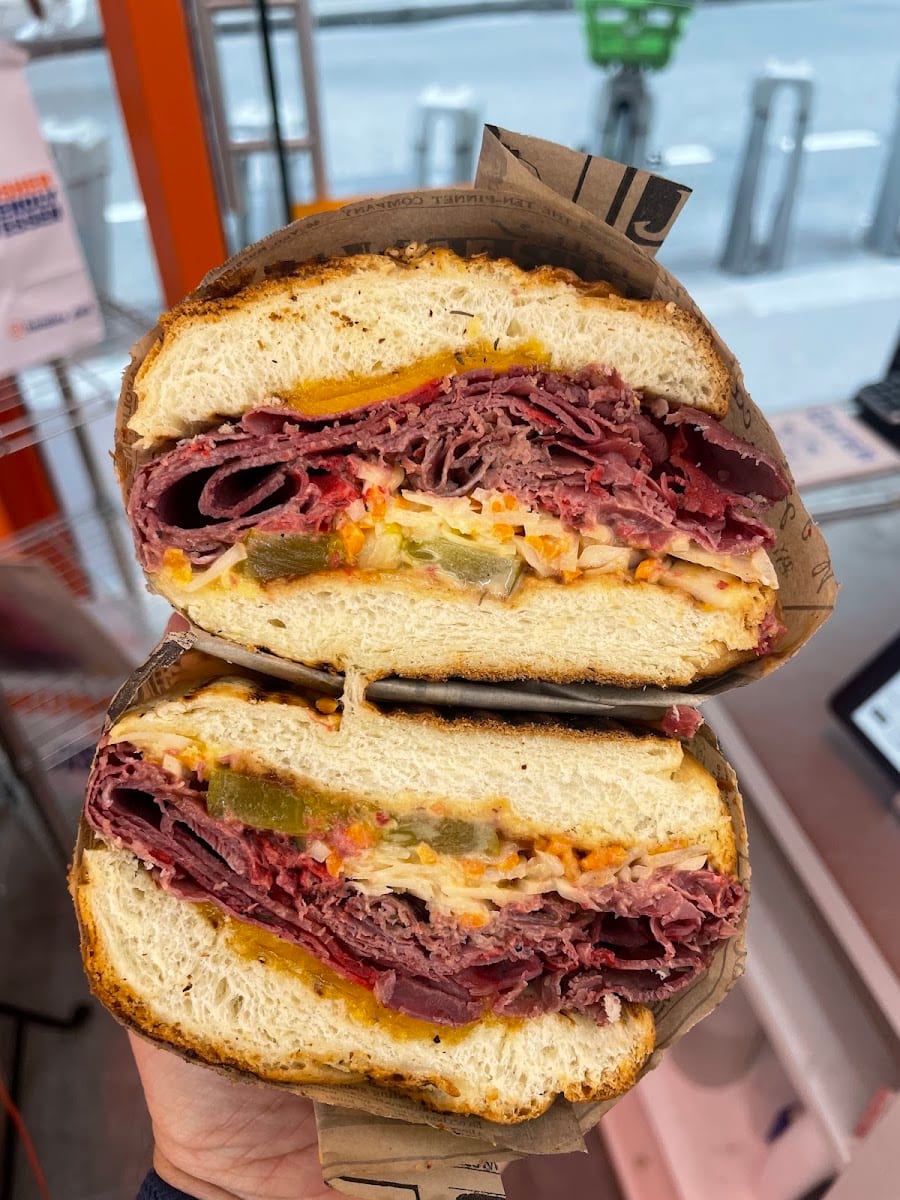 HOMIE’S DELI