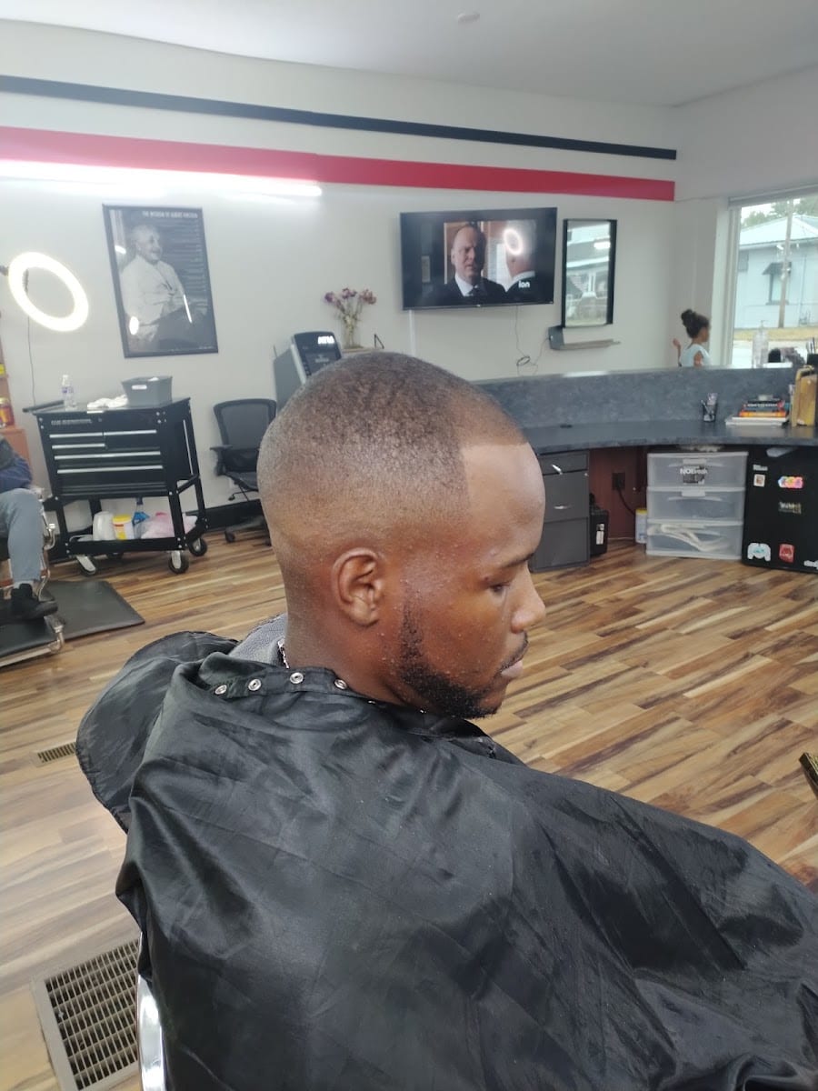 Imack Barber Lounge