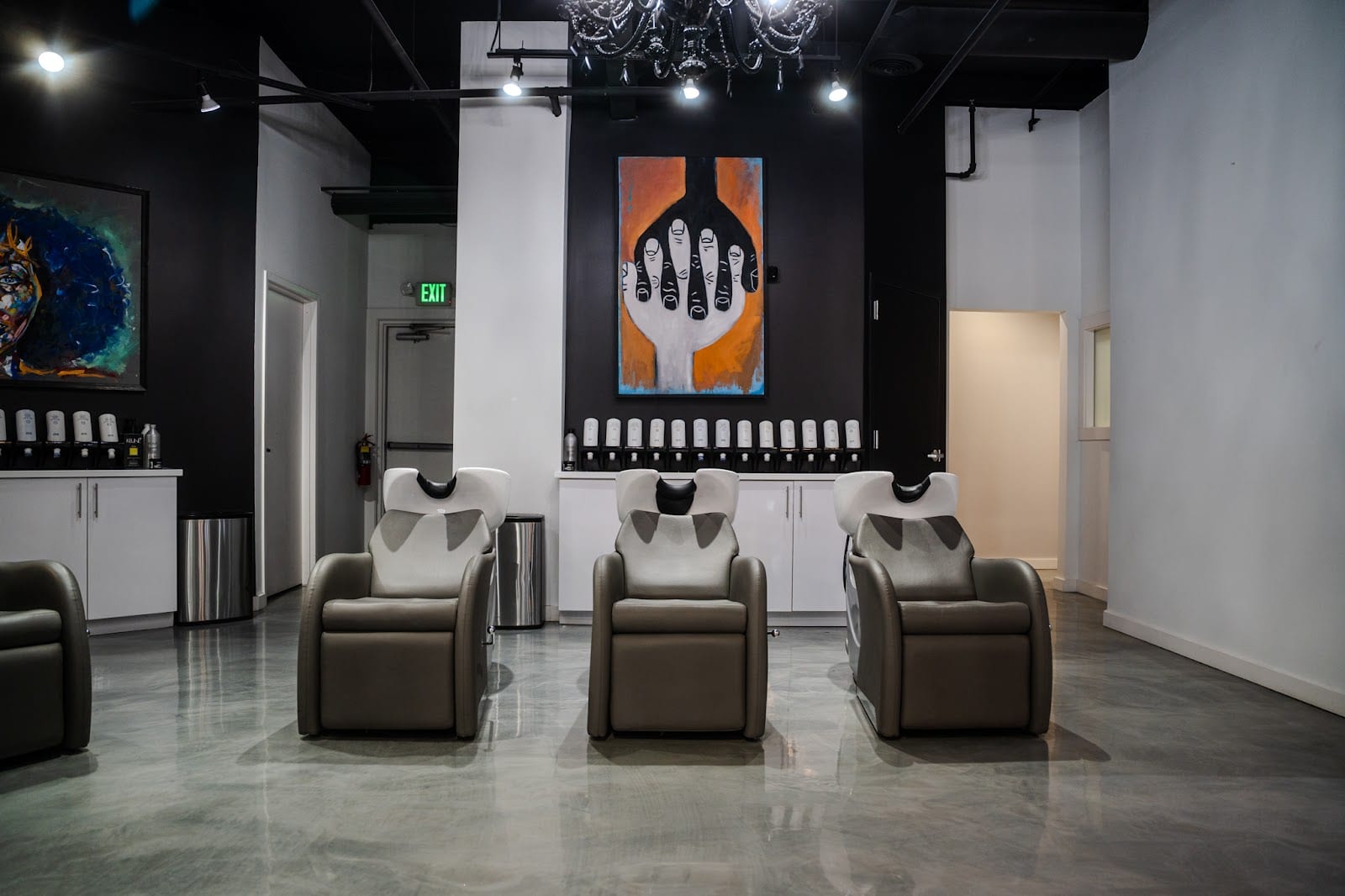 The Hair Department, photo 3