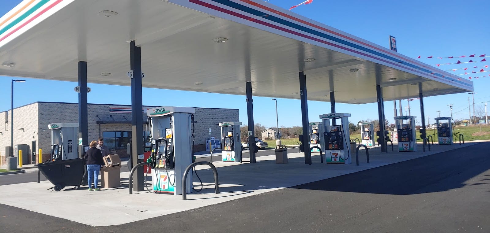 7-Eleven, photo 2