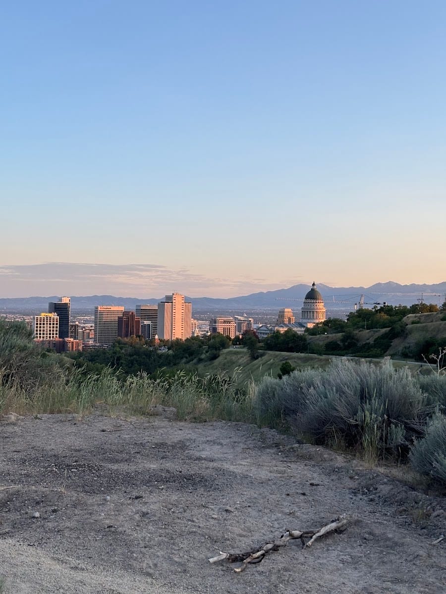 Bonneville Boulevard Trailhead, photo 2